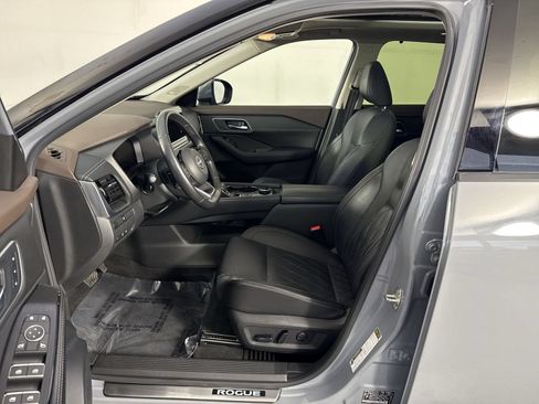 Certified 2023 Nissan Rogue Platinum AWD/4WD image 5