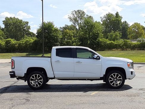Used 2019 GMC Canyon Denali image 6