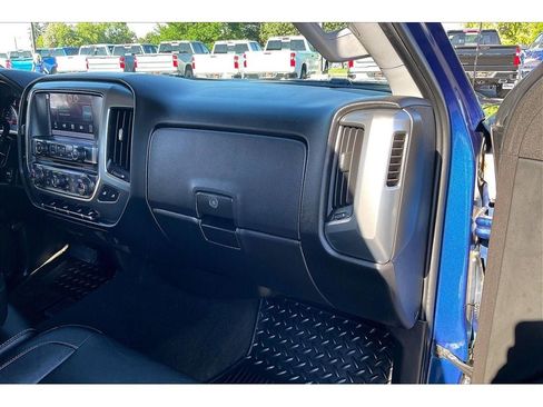 Used 2016 Chevrolet Silverado 3500 LT w/ LT Convenience Package AWD/4WD image 18