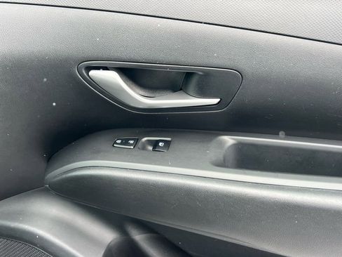 Used 2024 Hyundai Tucson Blue image 15