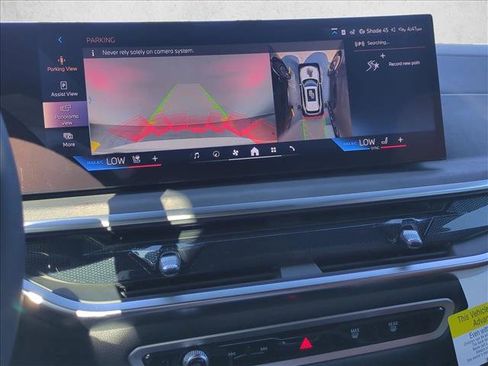 New 2026 BMW X5 sDrive40i image 13