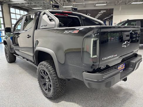 Used 2020 Chevrolet Colorado ZR2 w/ ZR2 Midnight Special Edition AWD/4WD image 5