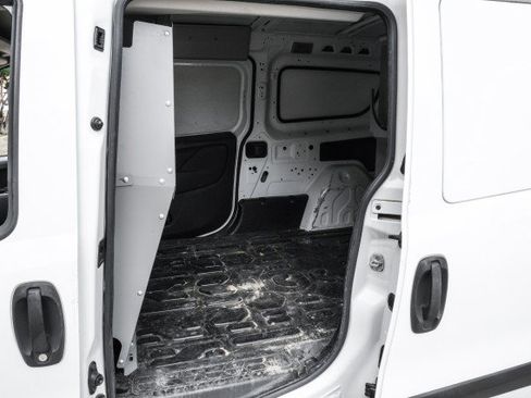 Used 2018 RAM ProMaster City Tradesman FWD image 32
