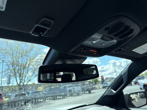 New 2026 GMC Canyon AT4 w/ Technology Plus Package AWD/4WD image 17