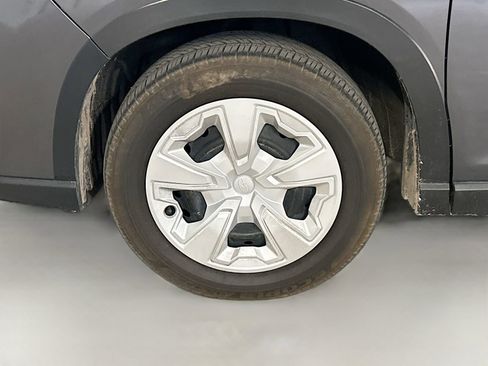 Used 2024 Subaru Forester Base image 29