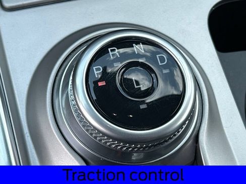 Used 2024 Ford Explorer XLT w/ Equipment Group 202A AWD/4WD image 12