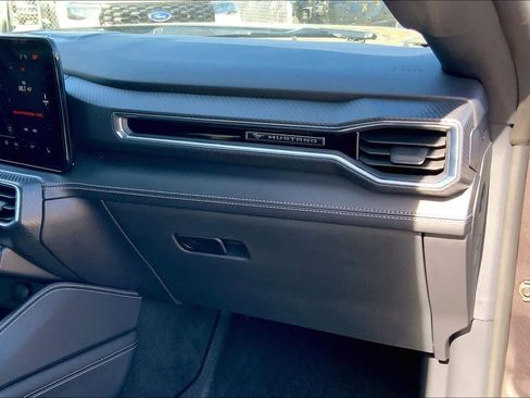 Used 2024 Ford Mustang GT Premium image 18