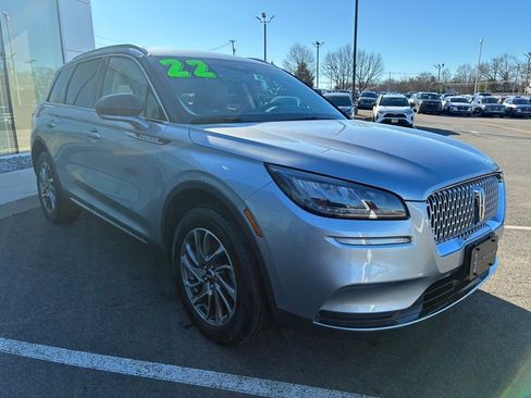 Certified 2022 Lincoln Corsair STANDARD w/ Equipment Group 101A image 8