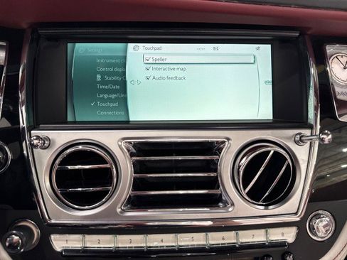 Used 2017 Rolls-Royce Dawn image 84