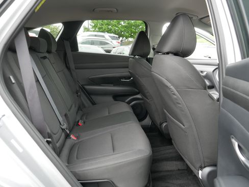 Certified 2026 Hyundai Tucson SEL w/ Tow & Go Package AWD/4WD image 18