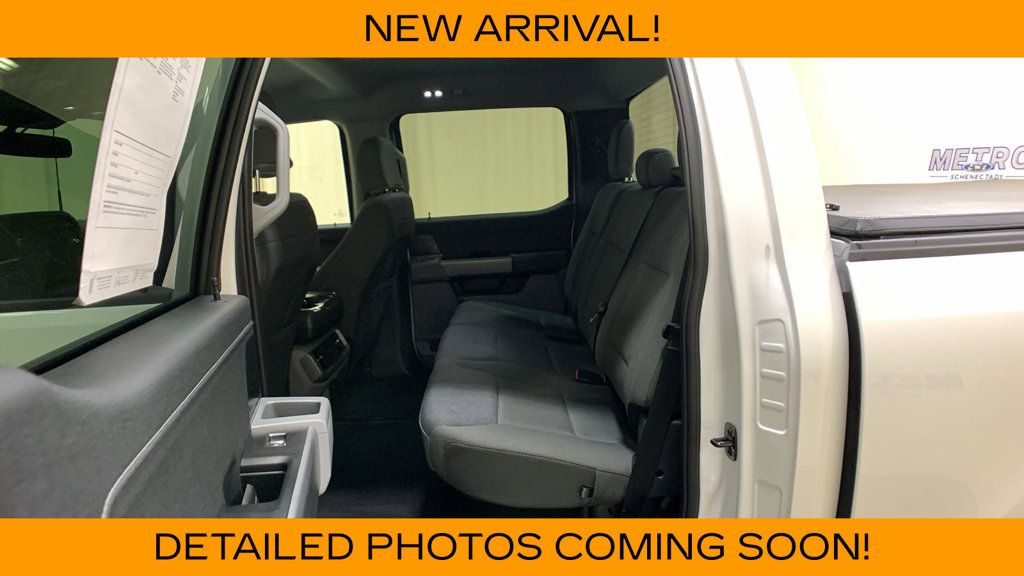 Used 2025 Ford F150 Lightning XLT AWD/4WD image 25