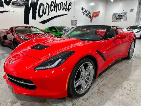 Used 2018 Chevrolet Corvette Stingray Convertible w/ 3LT Preferred Equipment Group RWD image 29