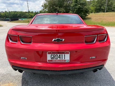 Used 2013 Chevrolet Camaro LS RWD image 3