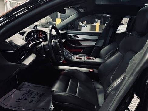 Used 2020 Porsche Taycan Turbo image 17