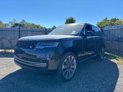 New 2025 Land Rover Range Rover SE