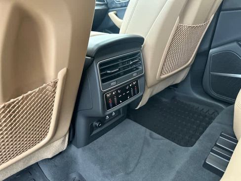 Used 2026 Audi Q8 Premium Plus image 30
