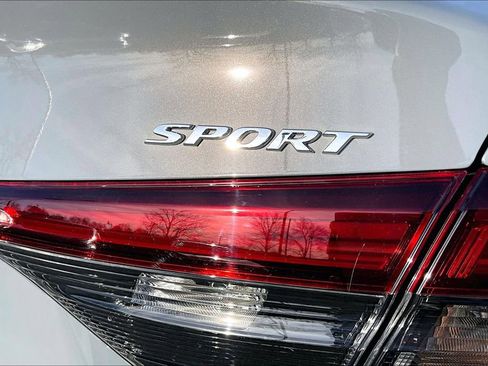 Used 2025 Honda Civic Sport image 24