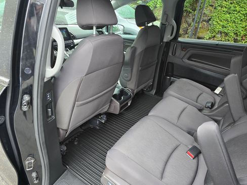 Used 2019 Honda Odyssey EX image 19