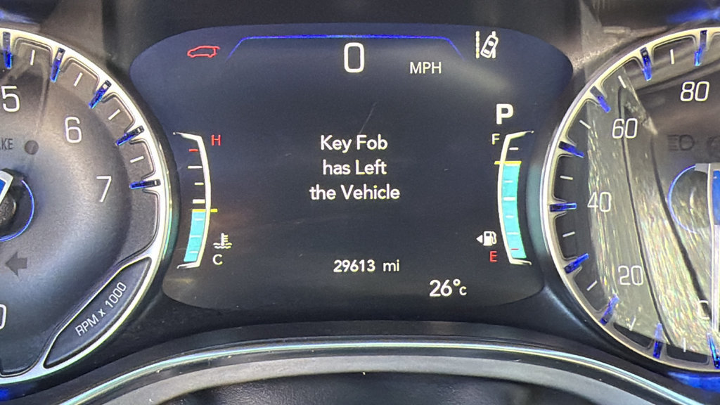 Used 2026 Chrysler Pacifica Limited FWD image 18