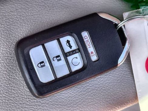 Used 2020 Honda Accord EX image 21