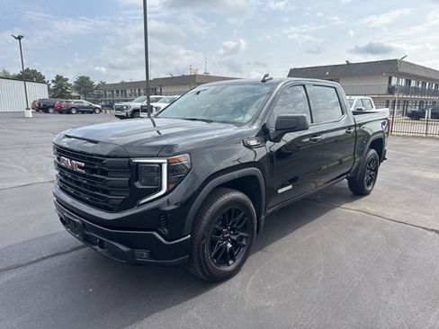 Used 2026 GMC Sierra 1500 Elevation AWD/4WD image 7