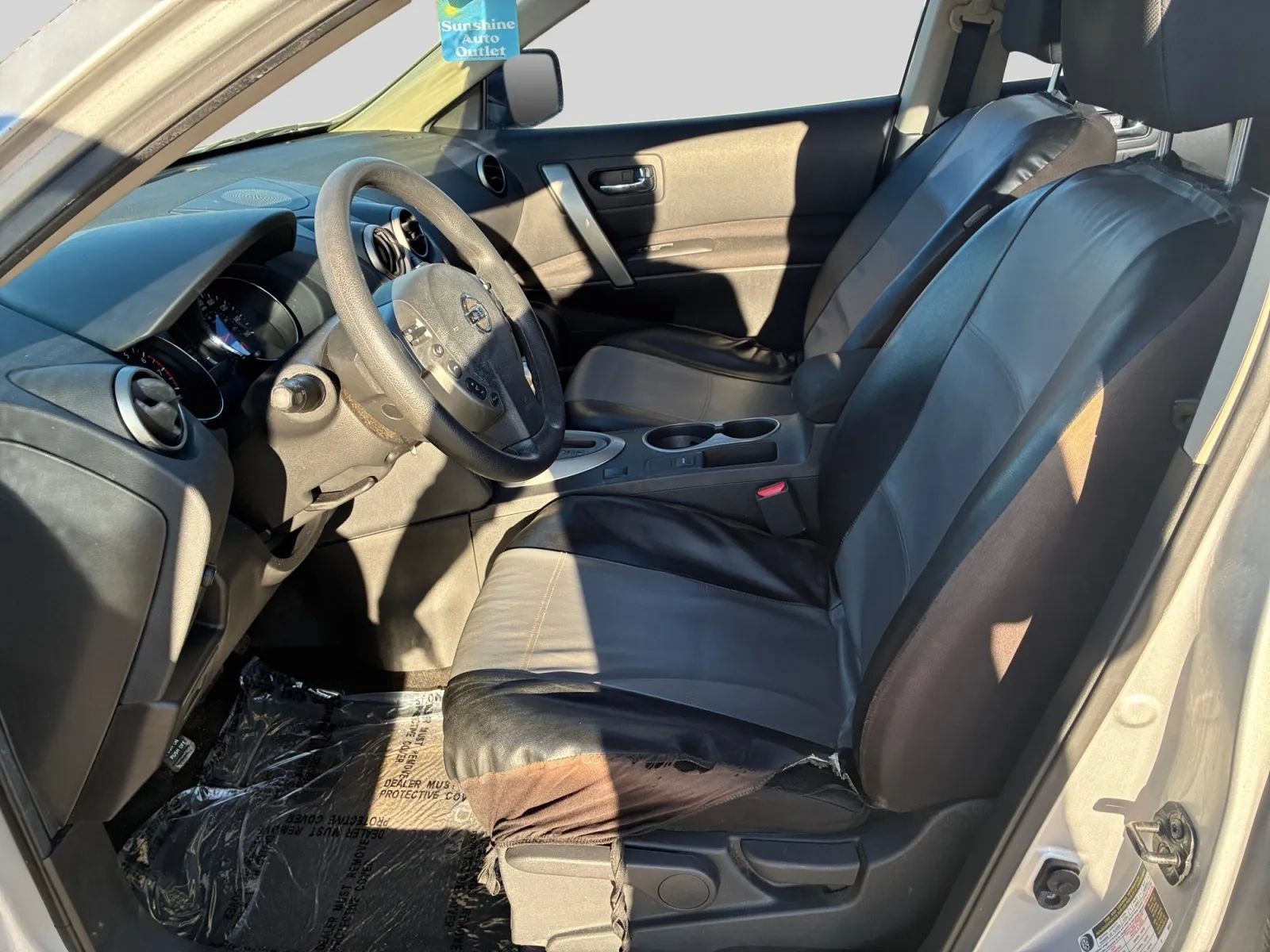 Used 2014 Nissan Rogue S w/ Convenience Package FWD image 10