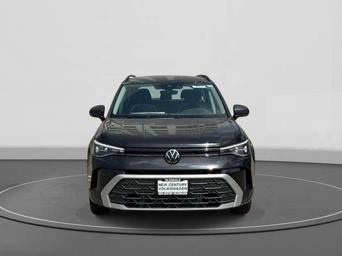 New 2026 Volkswagen Taos S FWD image 2