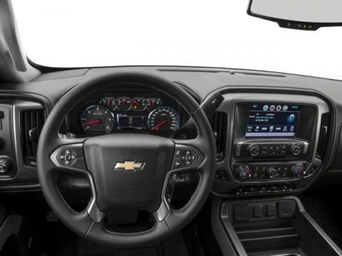 Used 2018 Chevrolet Silverado 2500 LTZ w/ Vortec Plus Package image 10