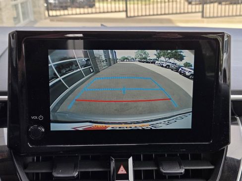 Used 2024 Toyota Corolla LE image 12