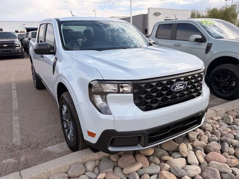 Certified 2026 Ford Maverick XLT FWD image 3