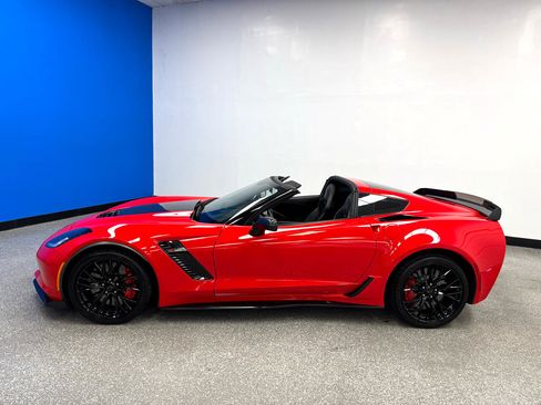 Used 2016 Chevrolet Corvette Z06 w/ 3LZ Preferred Equipment Group image 5