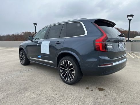New 2026 Volvo XC90 B5 Plus image 5