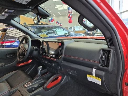 New 2026 Nissan Frontier PRO-4X AWD/4WD image 10