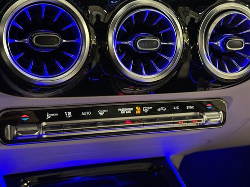 New 2025 Mercedes-Benz GLA 250 image 26