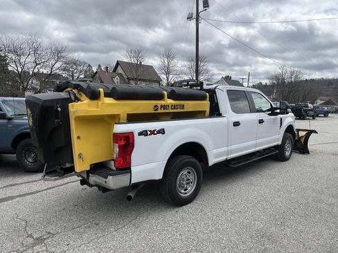 Used 2022 Ford F250 XL w/ Power Equipment Group AWD/4WD image 7