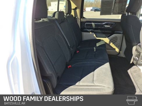 Used 2019 RAM 1500 Big Horn image 30