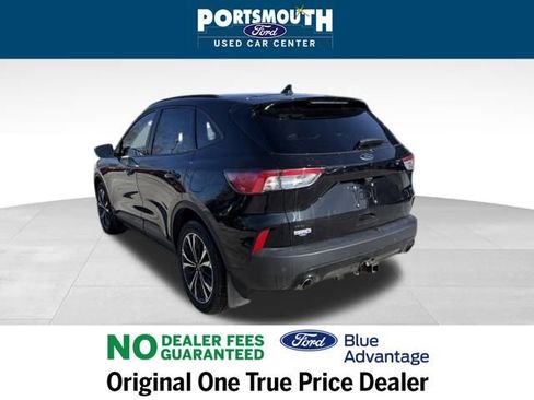 Certified 2022 Ford Escape SEL w/ SEL Stealth AWD Package image 28