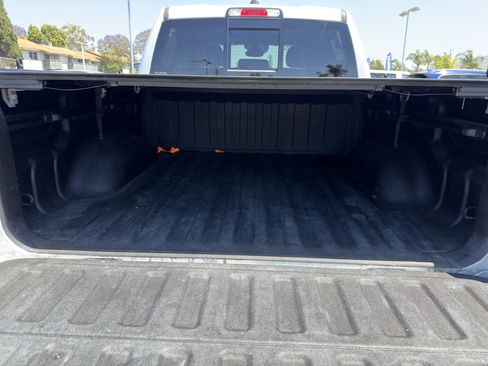 Used 2020 RAM 1500 Limited AWD/4WD image 17