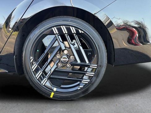New 2026 Nissan Sentra SR FWD image 15