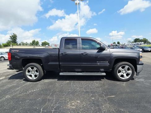 Used 2015 Chevrolet Silverado 1500 LT w/ LT Convenience Package AWD/4WD image 2