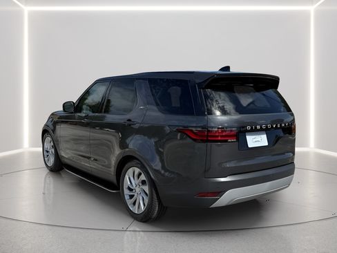 Used 2025 Land Rover Discovery S AWD/4WD image 3