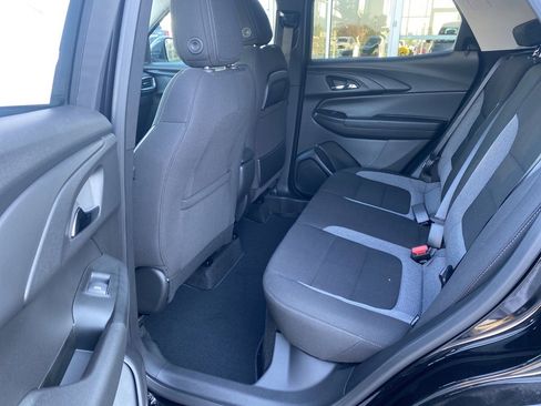 New 2023 Chevrolet TrailBlazer LT FWD image 9