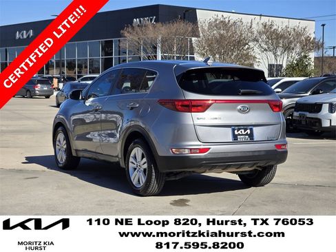 Certified 2019 Kia Sportage LX image 3