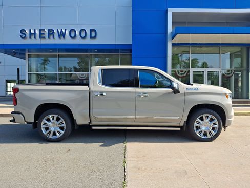 New 2026 Chevrolet Silverado 1500 High Country AWD/4WD image 7