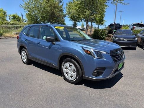 Used 2023 Subaru Forester AWD/4WD image 11