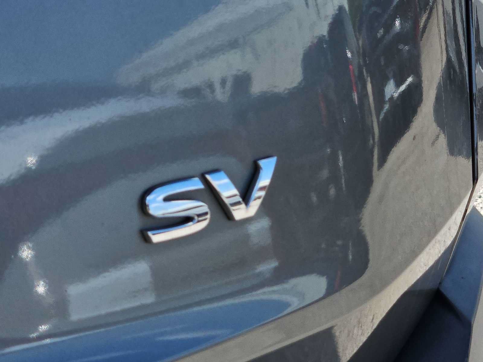 Used 2023 Nissan Rogue SV FWD image 14