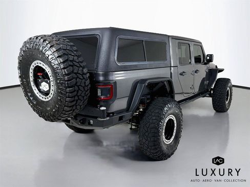 Used 2022 Jeep Gladiator Rubicon w/ Dual Top Group AWD/4WD image 6