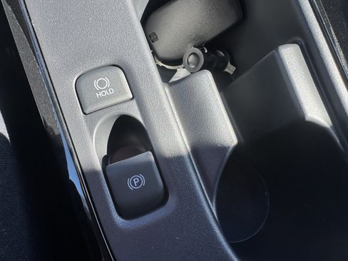 Used 2026 Toyota Corolla SE image 30