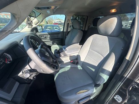 Used 2016 RAM 1500 Express w/ Black Ram 1500 Express Group image 13