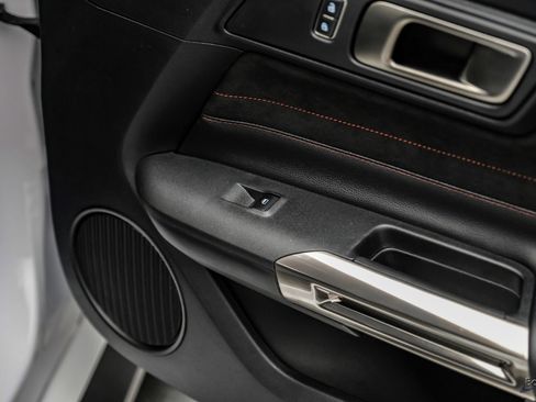 Used 2016 Ford Mustang Shelby GT350R w/ GT350R Equipment Group 920A image 83